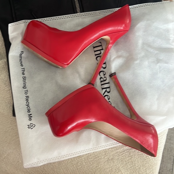 YSL - Picture 3 of 4